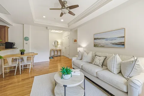 $1,029,000 | 630 Hammond Street, Unit 209, Brookline, MA 02467