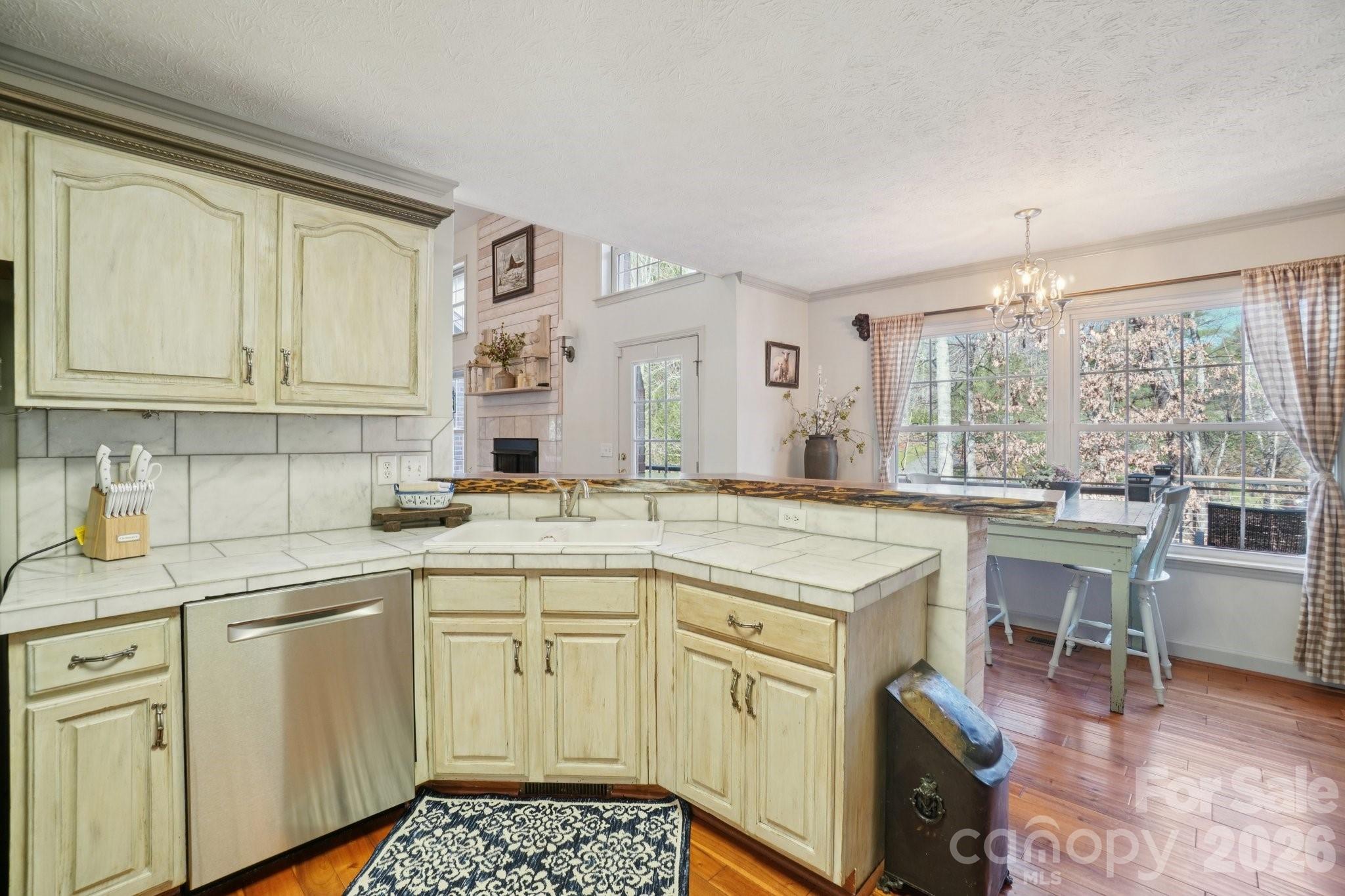 4005 Little River Road Hendersonville, NC 28739 - Photo 18 of 48