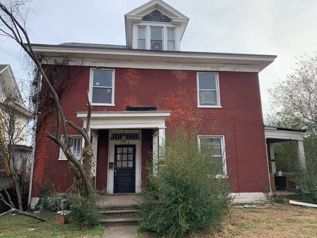 a view of a house with a entrance