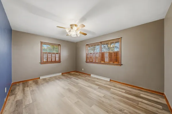 $279,900 | 34078-1800 County Road 1800 North, Arlington, IL 61312