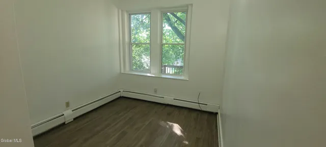 $1,850 | 9 St Joseph's Terrace, Unit 3A, Albany, NY 12210