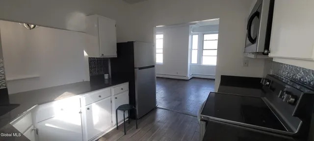 $1,850 | 9 St Joseph's Terrace, Unit 3A, Albany, NY 12210