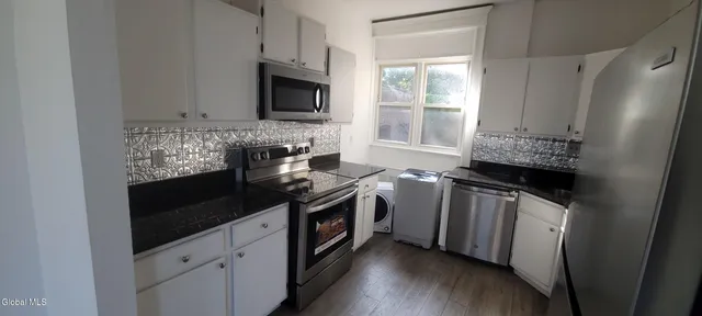 $1,850 | 9 St Joseph's Terrace, Unit 3A, Albany, NY 12210