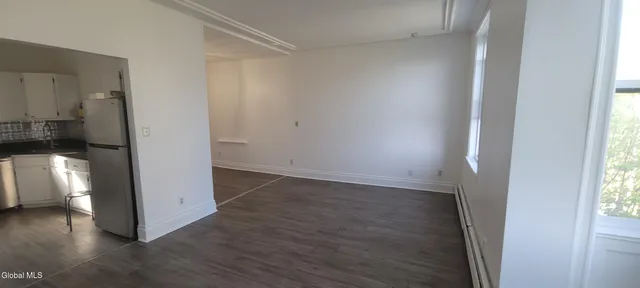 $1,850 | 9 St Joseph's Terrace, Unit 3A, Albany, NY 12210