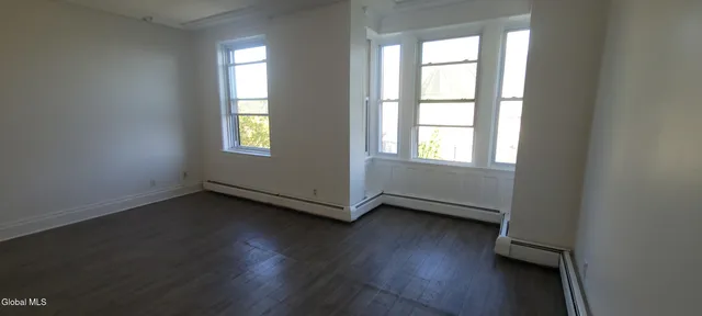 $1,850 | 9 St Joseph's Terrace, Unit 3A, Albany, NY 12210