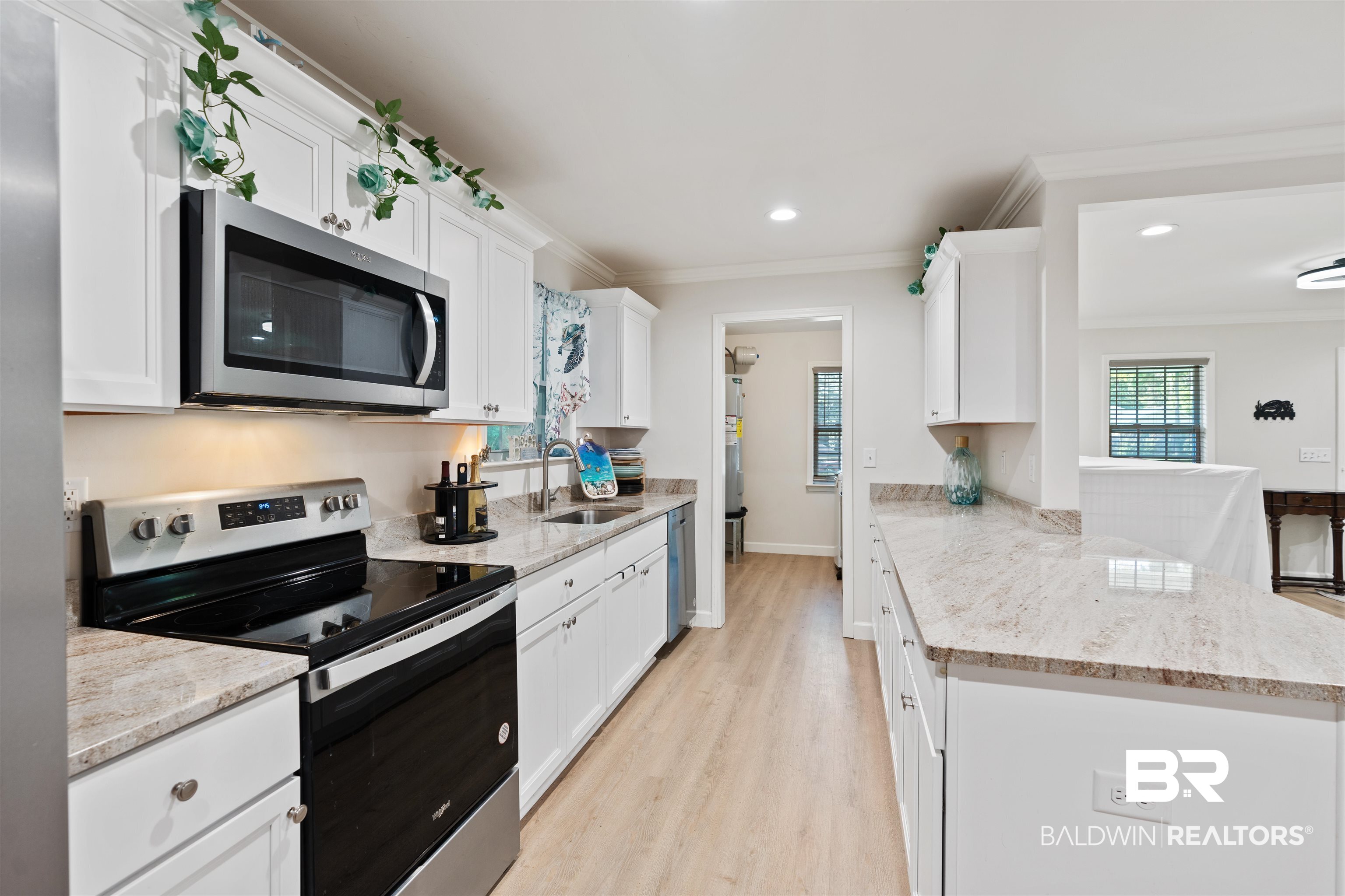 1315 Johnson Road Daphne, AL 36526 - Photo 13 of 41