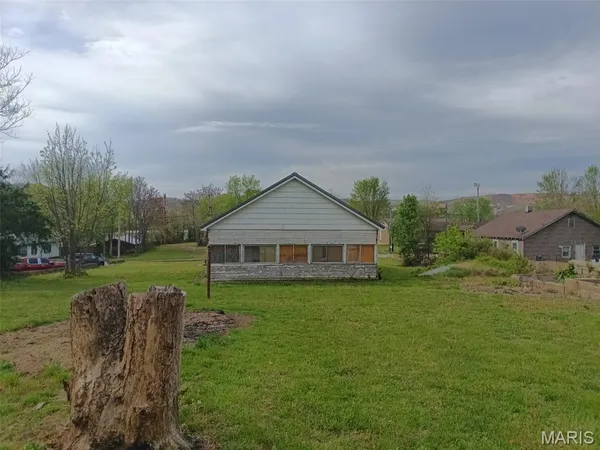 $55,900 | 301 2nd Street, Annapolis, MO 63620