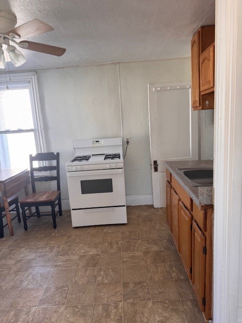 23 Lawton Street, Unit 19 Pawtucket, RI 02860 - Photo 5 of 11