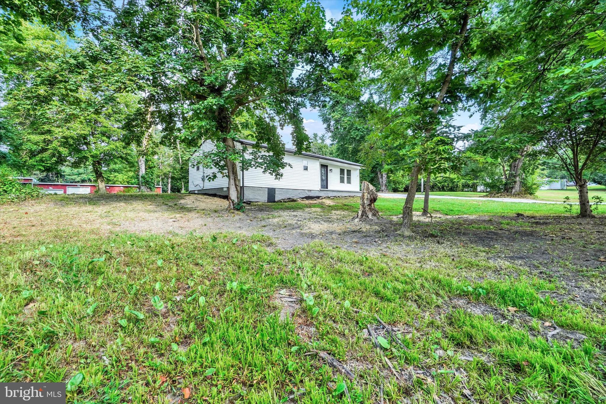 761 2nd Avenue Manchester, PA 17345 - Photo 26 of 29 a house with trees in the background