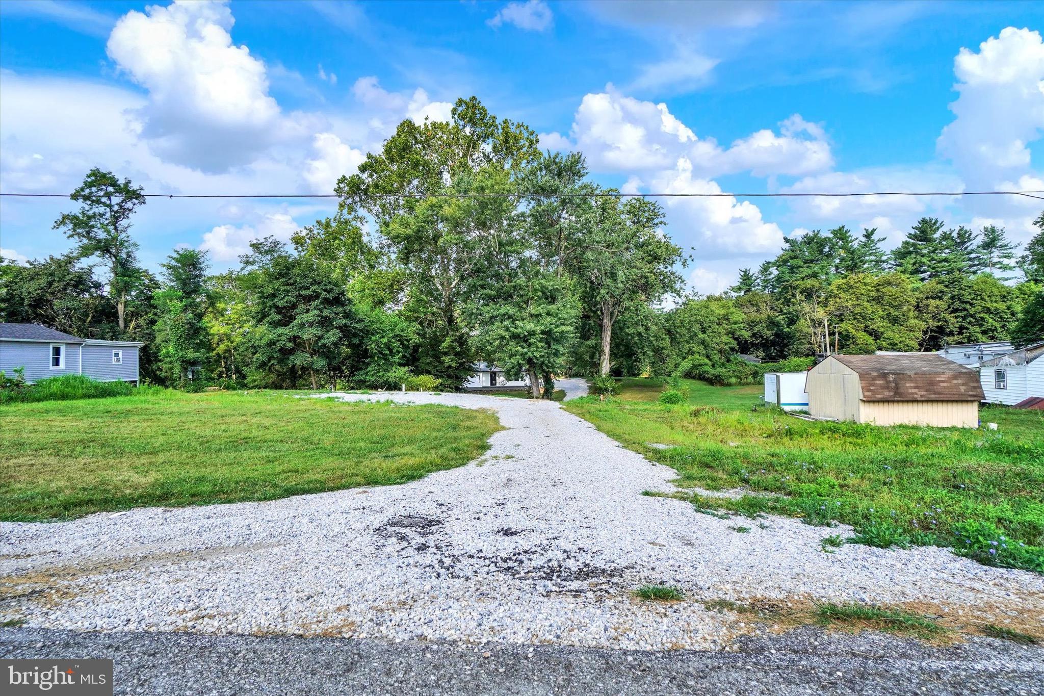761 2nd Avenue Manchester, PA 17345 - Photo 27 of 29 a view of a garden