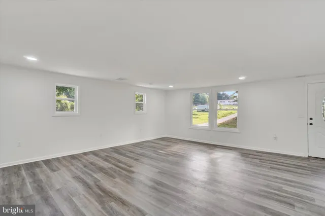 $259,900 | 761 2nd Avenue, Manchester, PA 17345