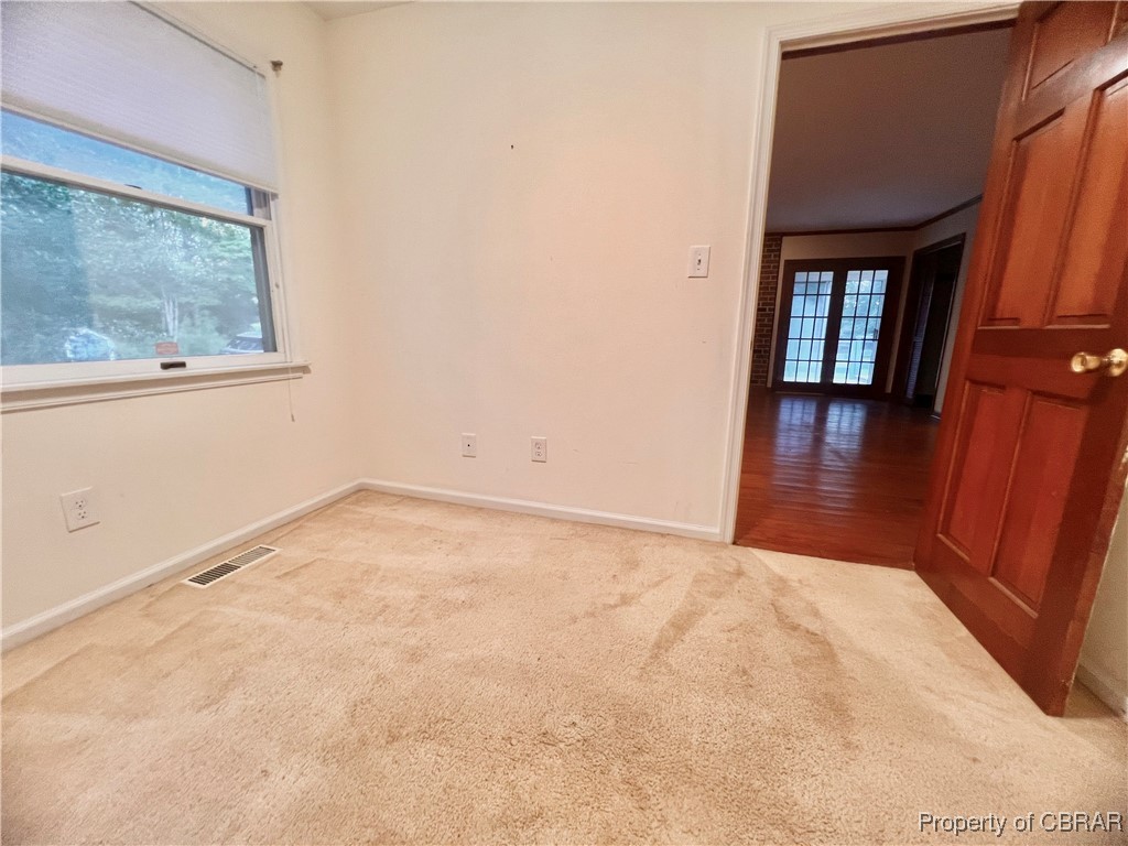 265 Holland Point Road Dutton, VA 23050 - Photo 11 of 42