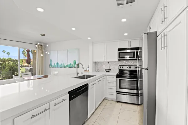 $389,900 | 78477 Magenta Drive, La Quinta, CA 92253
