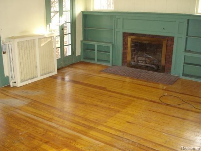 100 Riverside Drive Mount Clemens, MI 48043 - Photo 4 of 7 Family Room