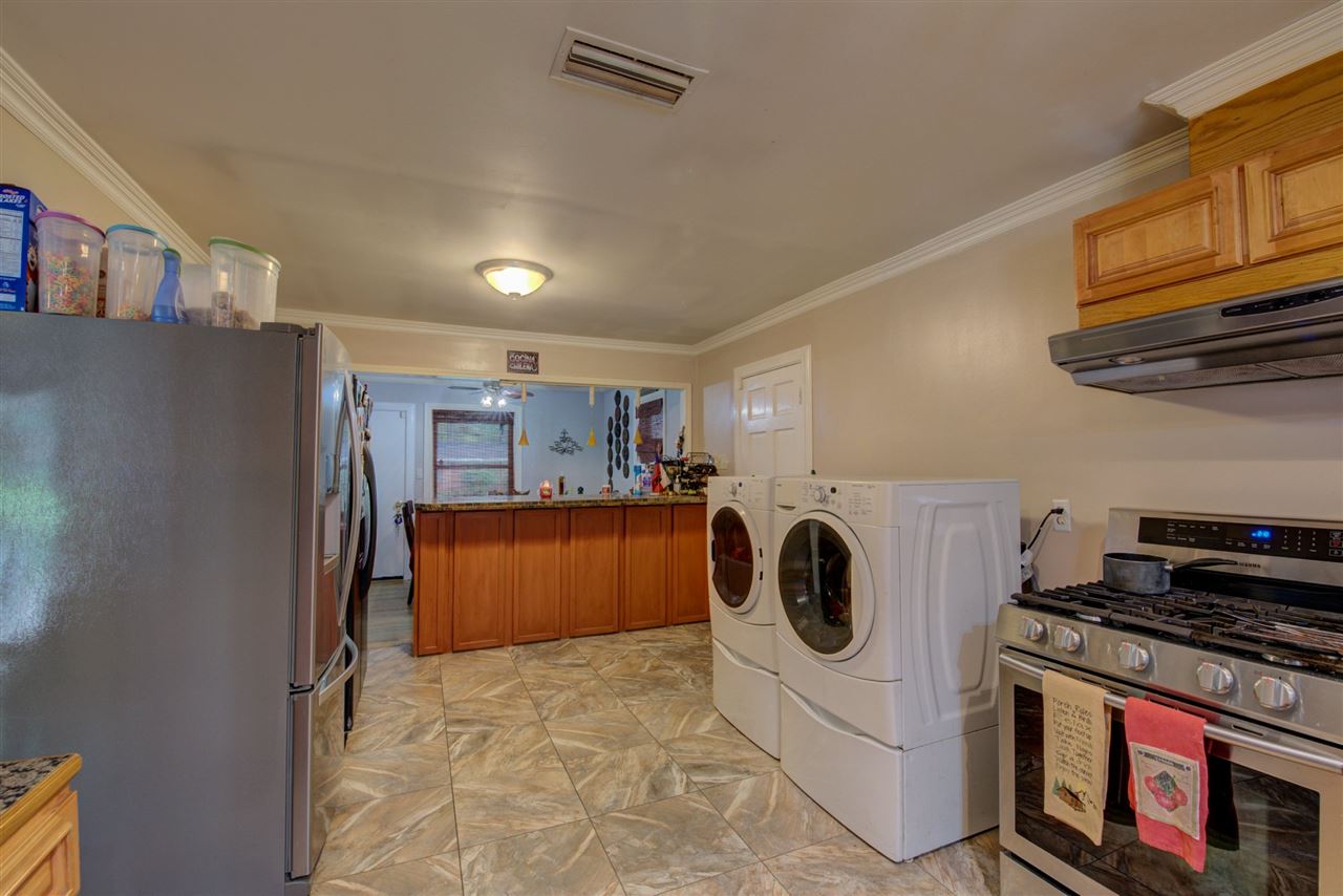 1763 Sea Isle Road Memphis, TN 38117 - Photo 4 of 22
