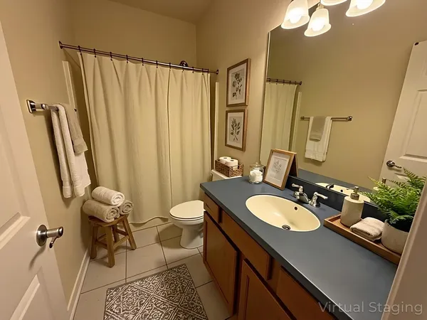 $349,900 | 141 South Grove Avenue, Elgin, IL 60120