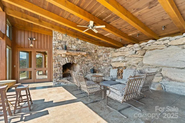 $124,900 | 2307 French Broad Parkway, Marshall, NC 28753