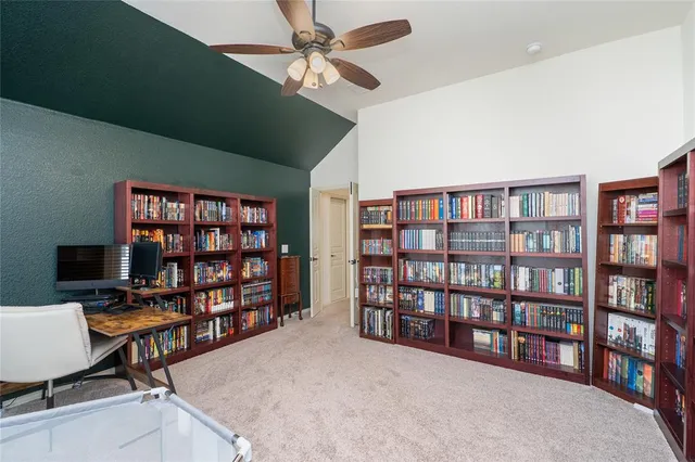 $3,500 | 205 Oakcrest Drive, Justin, TX 76247