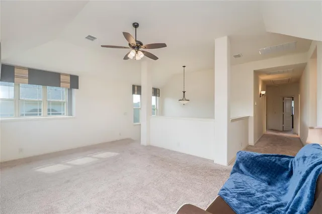 $3,500 | 205 Oakcrest Drive, Justin, TX 76247