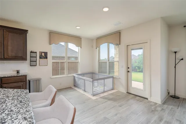 $3,500 | 205 Oakcrest Drive, Justin, TX 76247