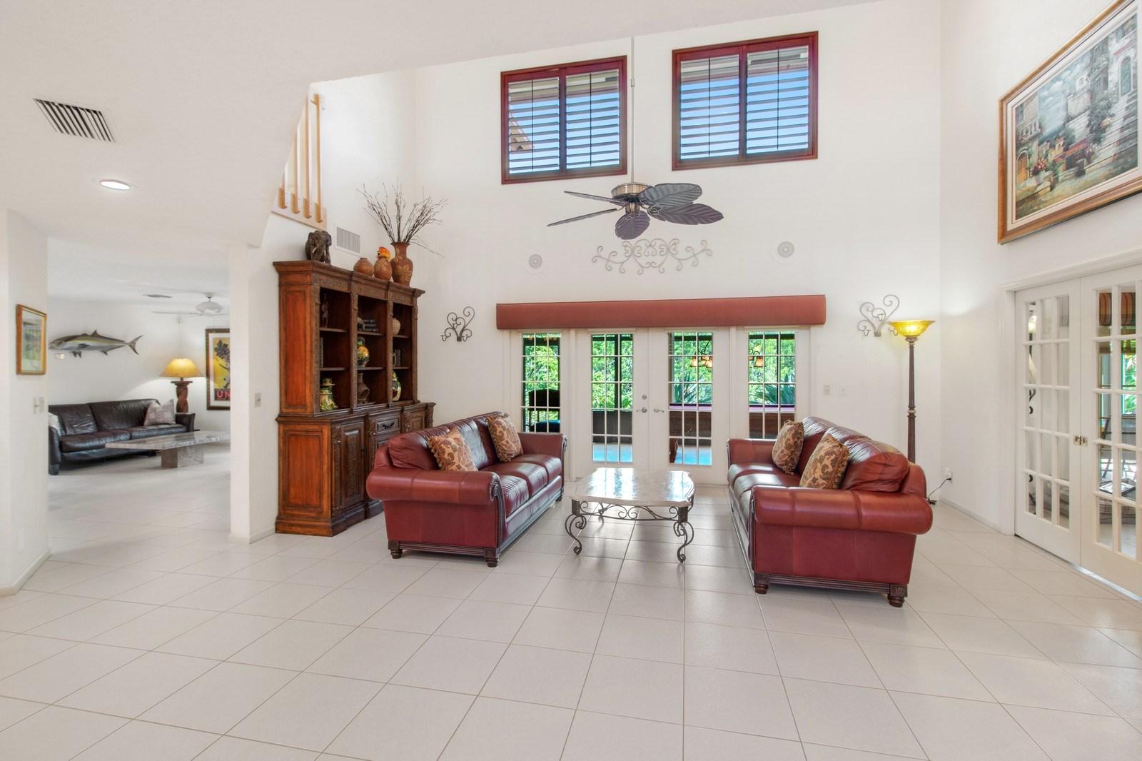 23102 L'Ermitage Circle Boca Raton, FL 33433 - Photo 4 of 34 LIVING ROOM