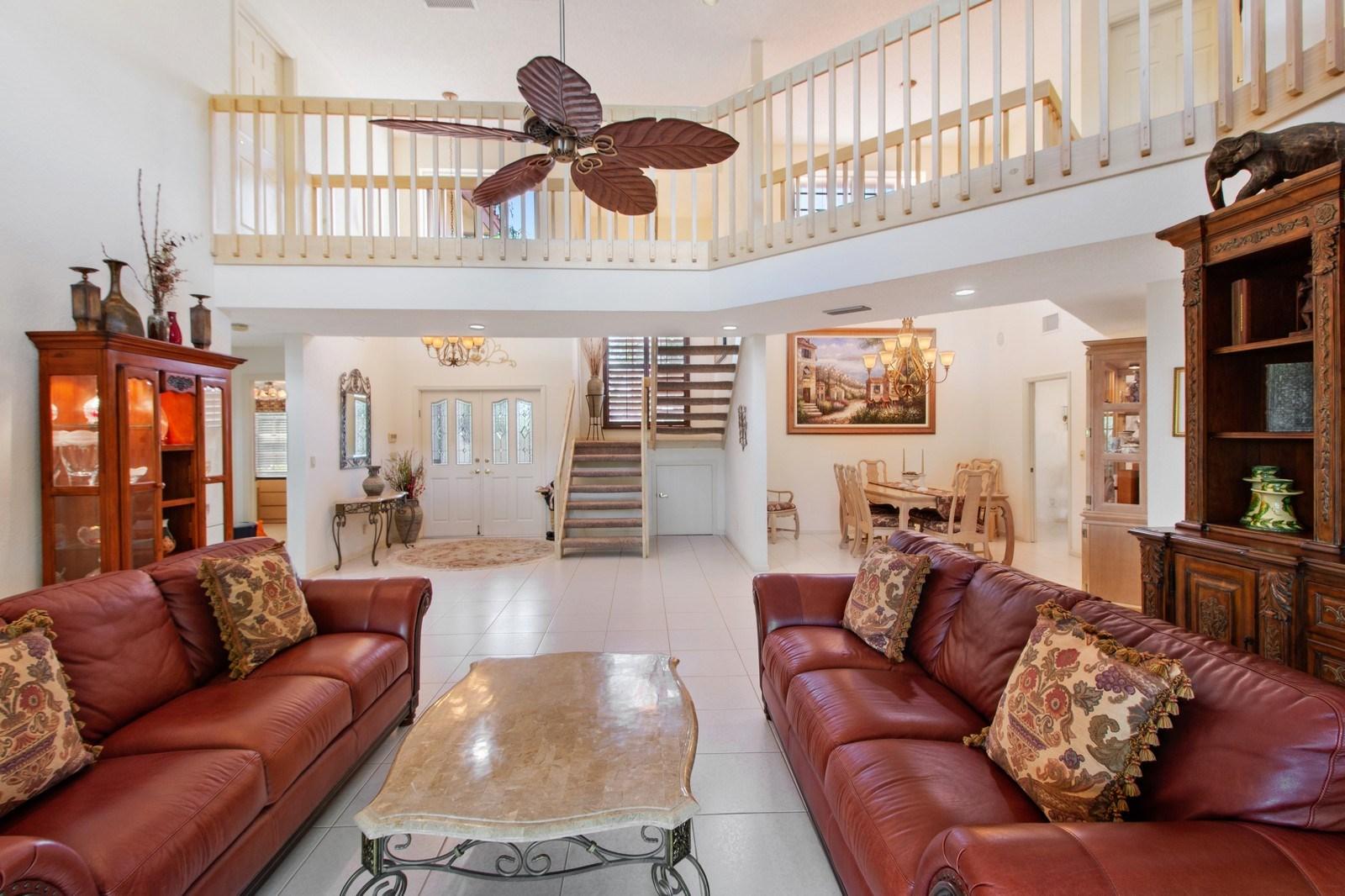 23102 L'Ermitage Circle Boca Raton, FL 33433 - Photo 5 of 34 LIVING ROOM