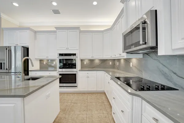 $2,695,000 | 2846 Juniper Lane, Davie, FL 33330