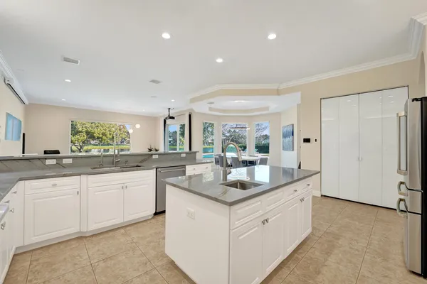 $2,695,000 | 2846 Juniper Lane, Davie, FL 33330