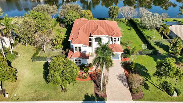 $2,695,000 | 2846 Juniper Lane, Davie, FL 33330