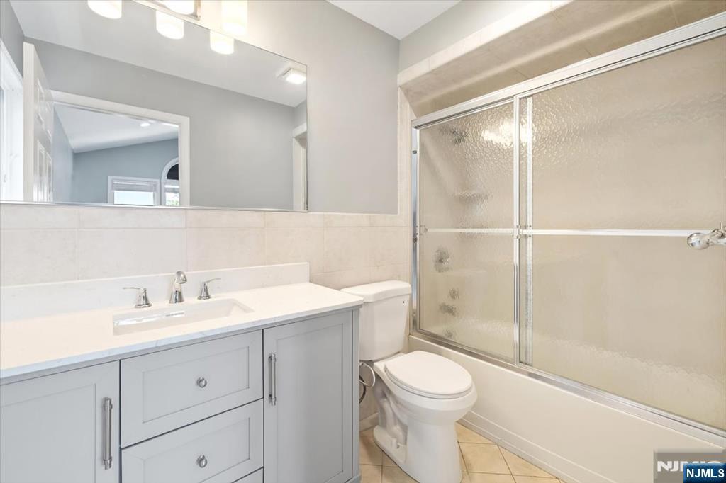 481 Gardner Place, Unit 1 Hackensack, NJ 07601 - Photo 18 of 23