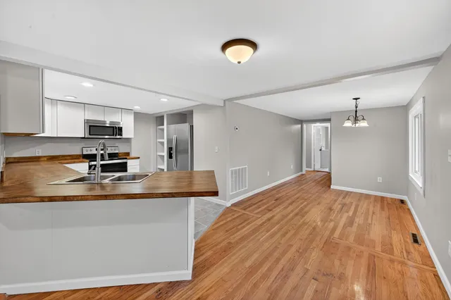 $264,000 | 27 Vass Street, Aiken, SC 29805