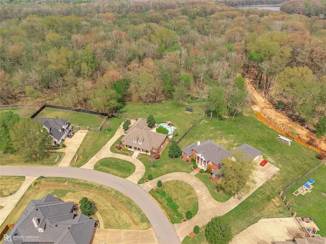 $525,000 | 521 Lovers Landing, Bossier City, LA 71111