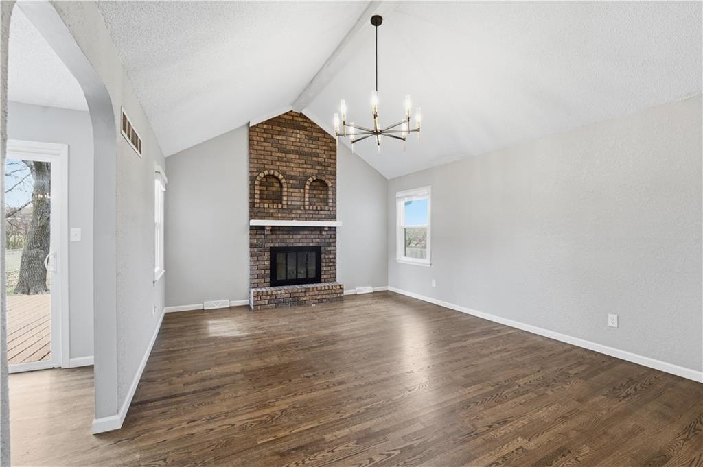 1202 Southwest Walnut Street Lee's Summit, MO 64081 - Photo 17 of 42