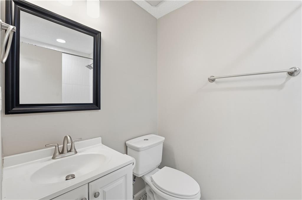 1202 Southwest Walnut Street Lee's Summit, MO 64081 - Photo 21 of 42