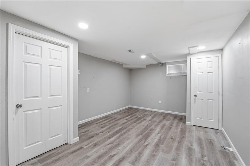 1202 Southwest Walnut Street Lee's Summit, MO 64081 - Photo 33 of 42