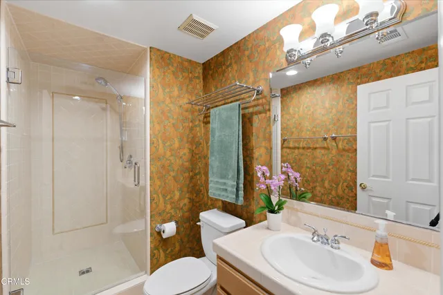 $1,225,000 | 1758 Via Pajaro, Camarillo, CA 93012