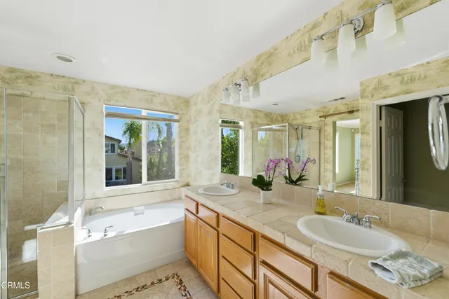 $1,225,000 | 1758 Via Pajaro, Camarillo, CA 93012