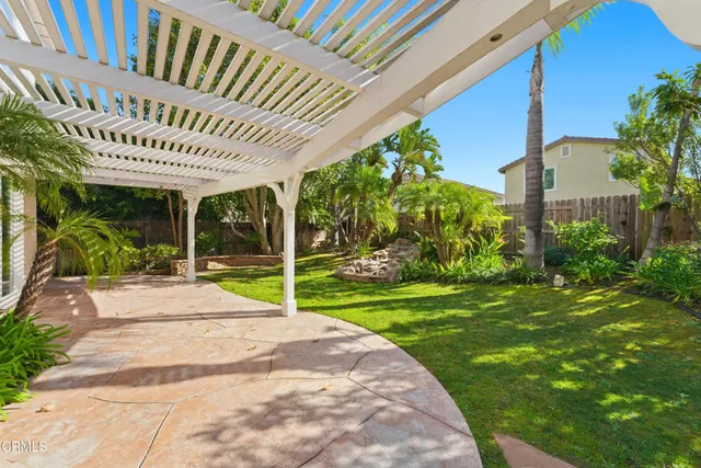 $1,225,000 | 1758 Via Pajaro, Camarillo, CA 93012