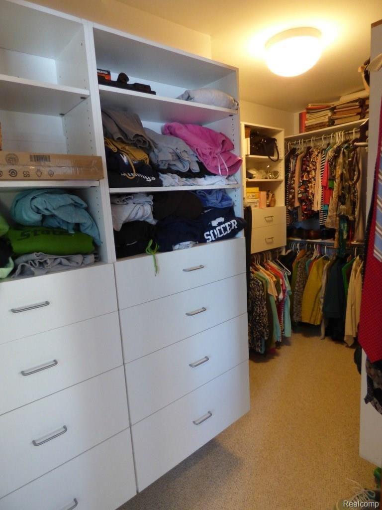 401 Palms Road Columbus, MI 48063 - Photo 26 of 59 P1010843.jpg