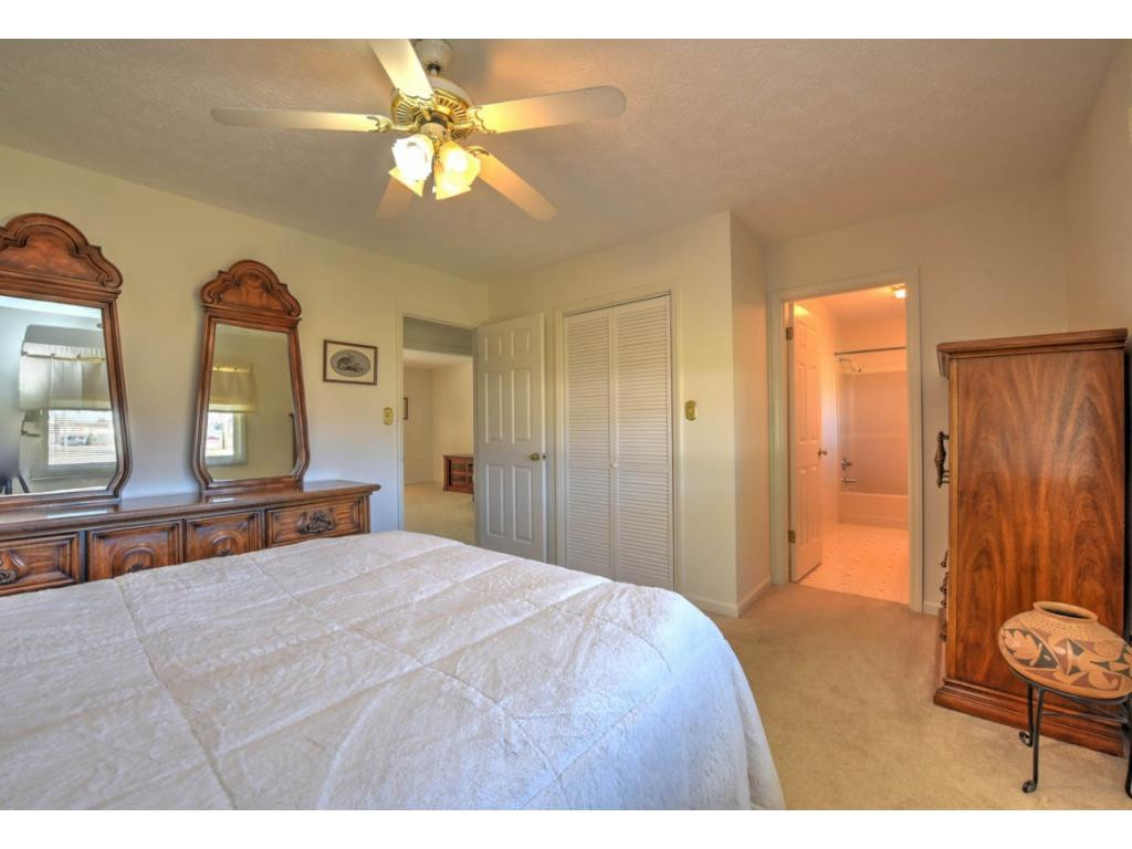 3539 Netherland Inn Road, Unit 19 Kingsport, TN 37660 - Photo 12 of 24 Photo 12