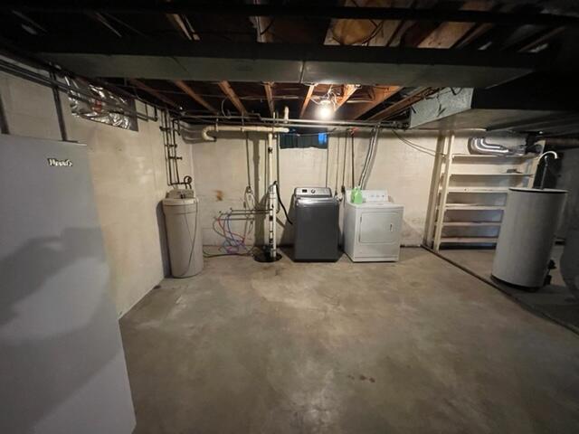 239 Ontario Road Niles, MI 49120 - Photo 26 of 35 Basement 2