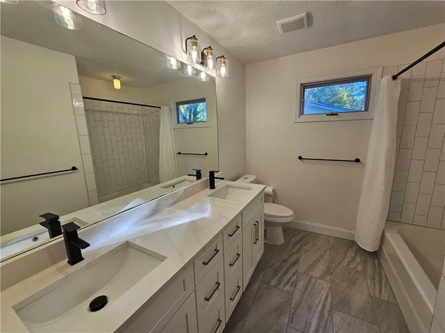 $3,195 | 4536 Mountain Creek Drive, Roswell, GA 30075