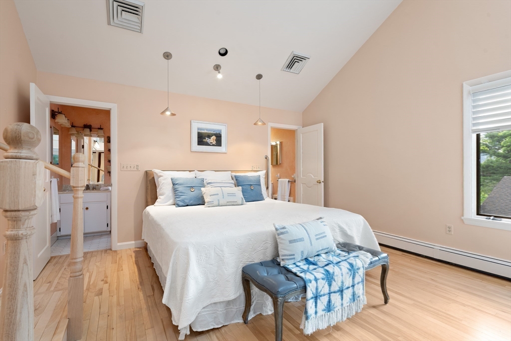 4 Gerald Road Marblehead, MA 01945 - Photo 16 of 42