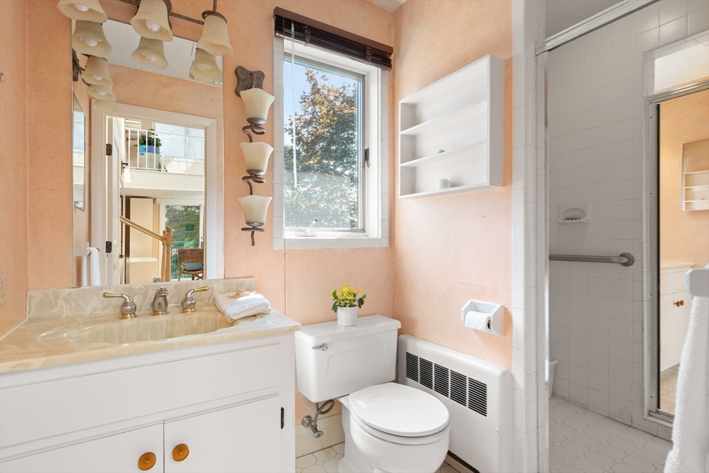 4 Gerald Road Marblehead, MA 01945 - Photo 21 of 42