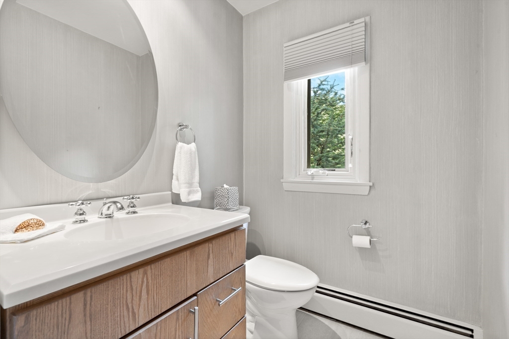4 Gerald Road Marblehead, MA 01945 - Photo 27 of 42
