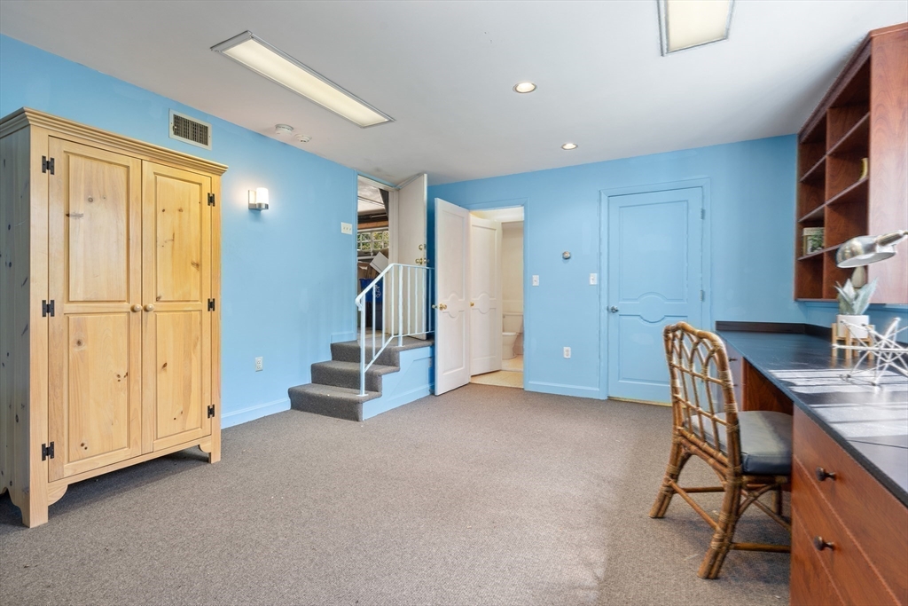 4 Gerald Road Marblehead, MA 01945 - Photo 32 of 42