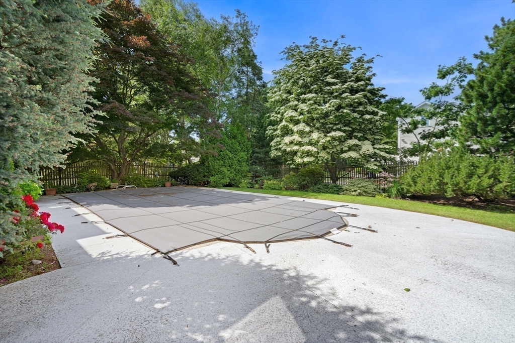 4 Gerald Road Marblehead, MA 01945 - Photo 36 of 42