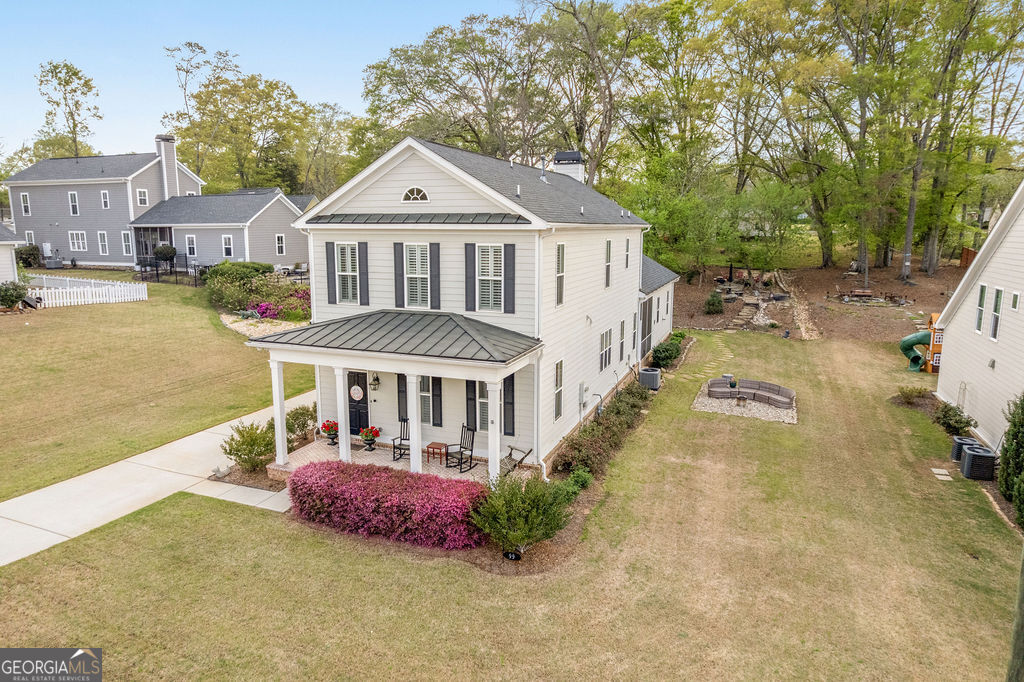 99 Middle Street Senoia, GA 30276 - Photo 4 of 45