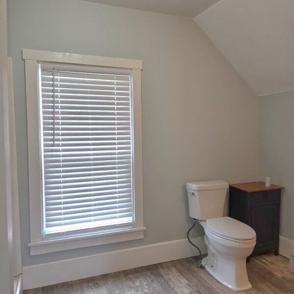 866 Main Street Lincoln, ME 04457 - Photo 32 of 69 2nd Foor Bathroom