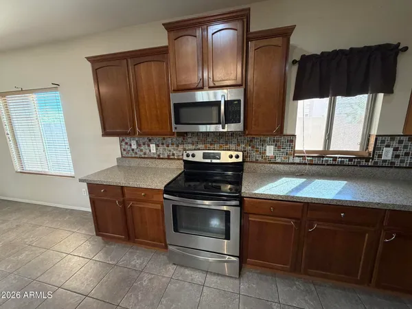 $409,000 | 381 South 165th Drive, Goodyear, AZ 85338